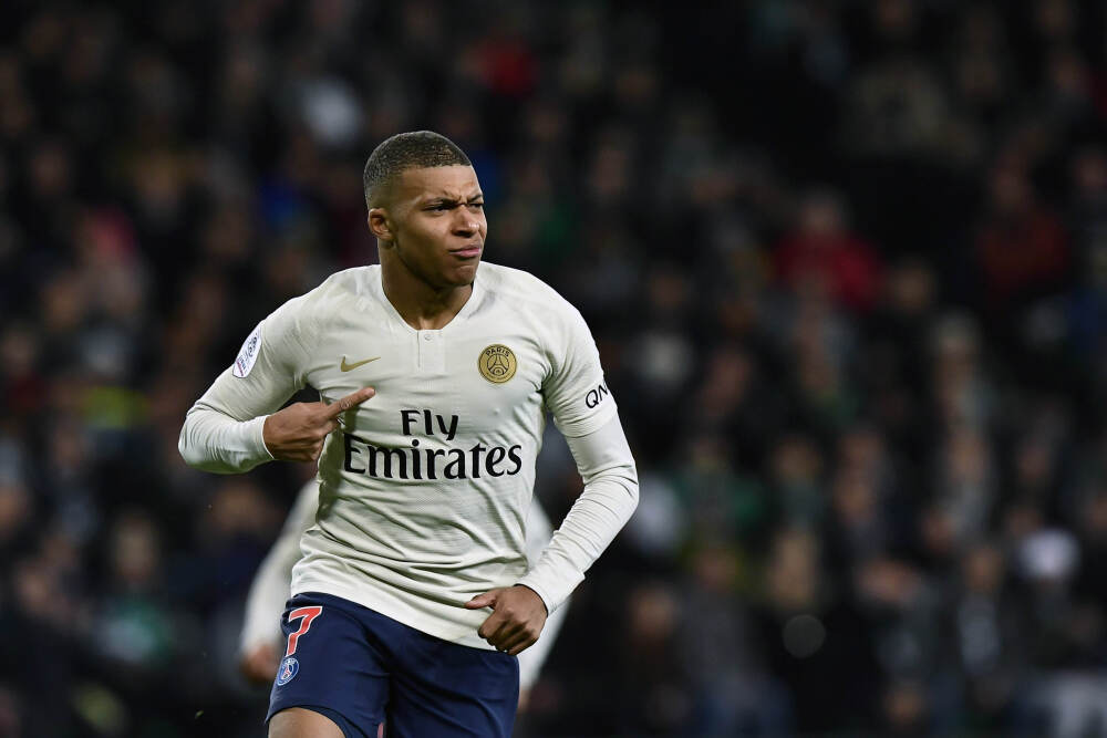 阿达拉比奥尤用欧冠失误让批评者“打脸”：切尔西后防危机何解？